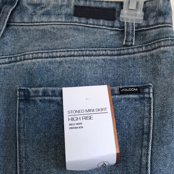 ✨Volcom Jeans Ripped Skirt✨ - Picture 3 of 5